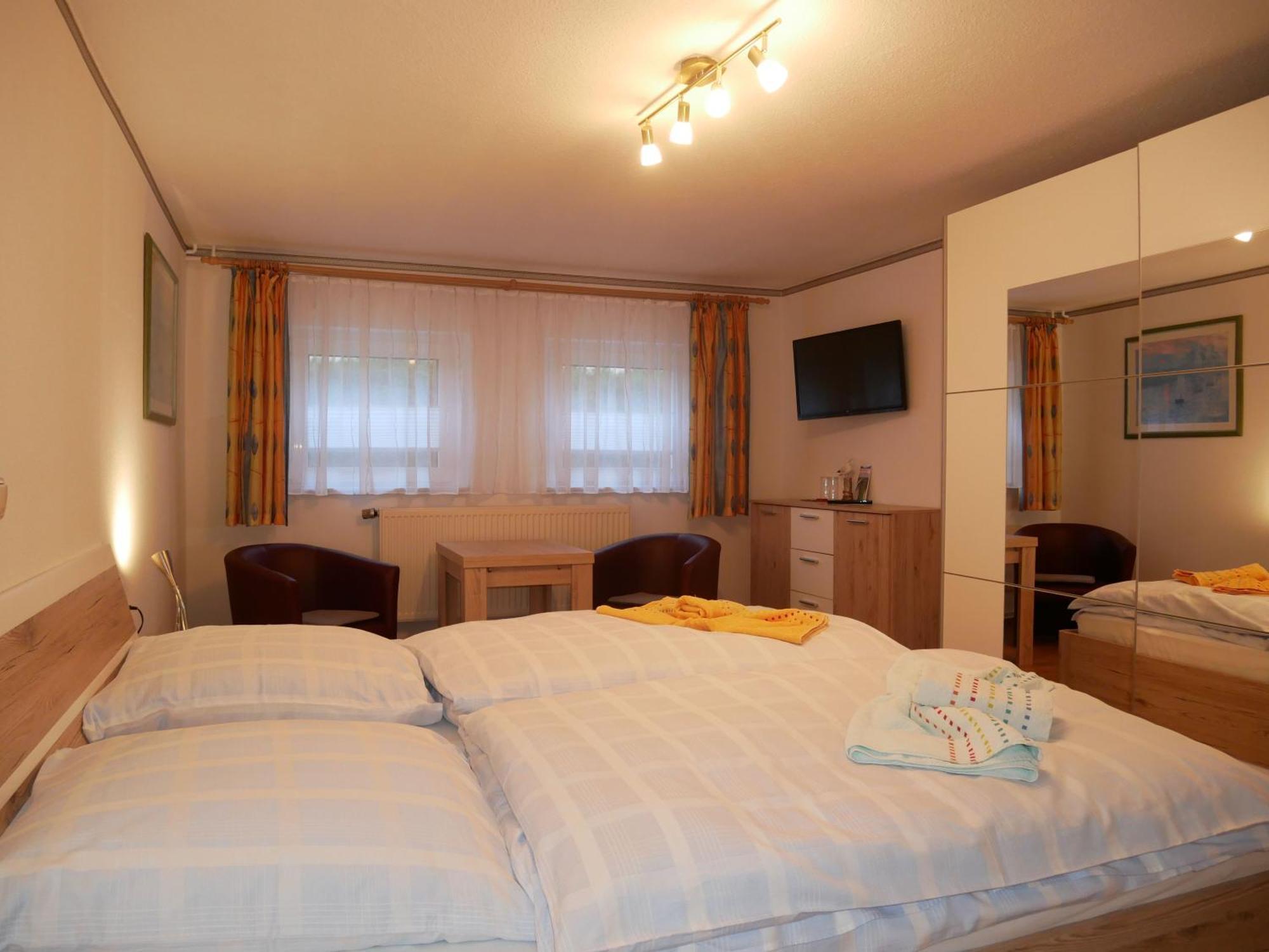 2 Ferienzimmer Inkl Fr & 1 Bungalow, Wlan, Garten, Grill Цинновіц Екстер'єр фото