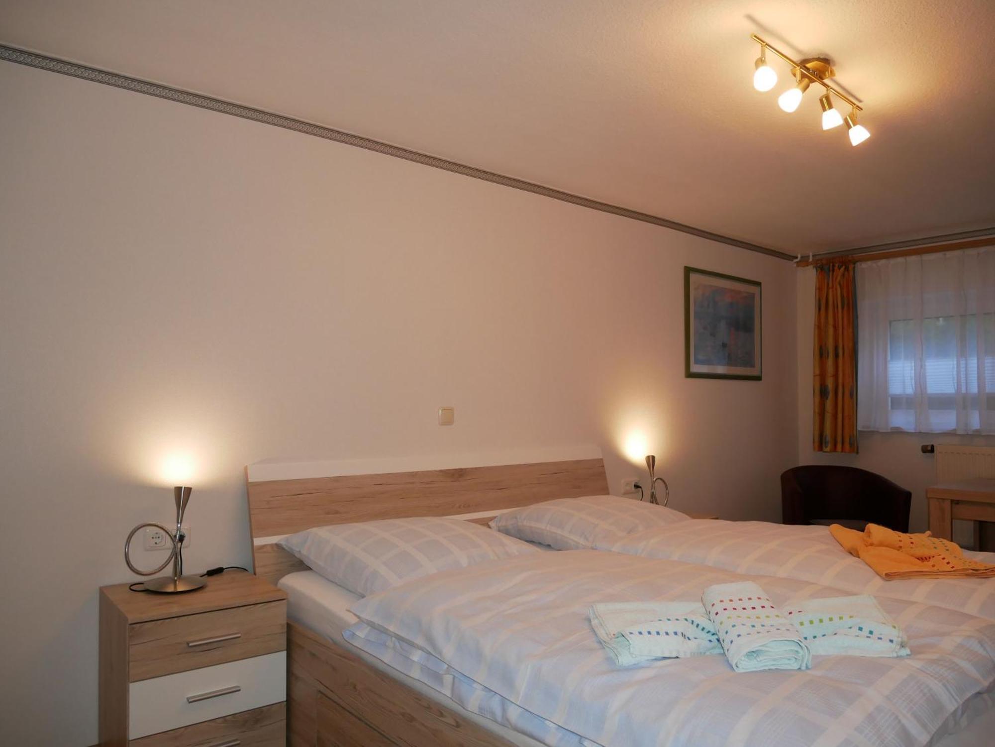 2 Ferienzimmer Inkl Fr & 1 Bungalow, Wlan, Garten, Grill Цинновіц Екстер'єр фото