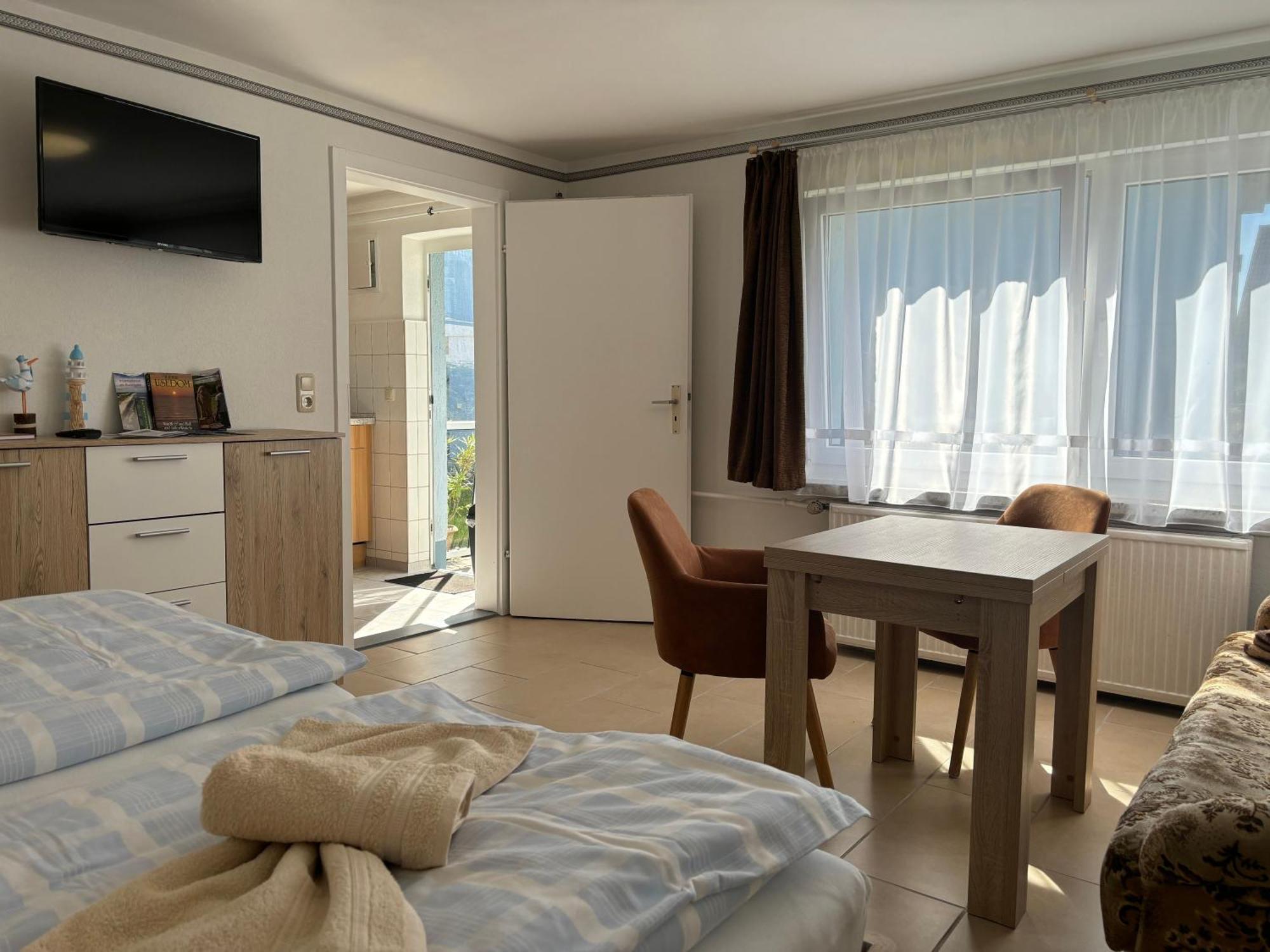 2 Ferienzimmer Inkl Fr & 1 Bungalow, Wlan, Garten, Grill Цинновіц Екстер'єр фото