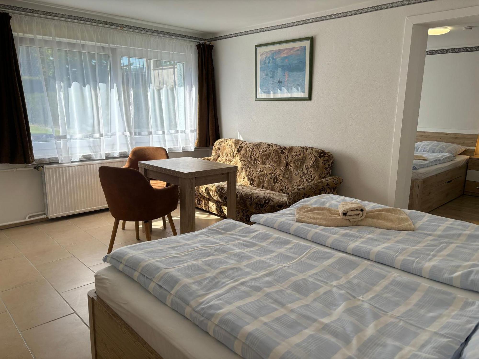 2 Ferienzimmer Inkl Fr & 1 Bungalow, Wlan, Garten, Grill Цинновіц Екстер'єр фото